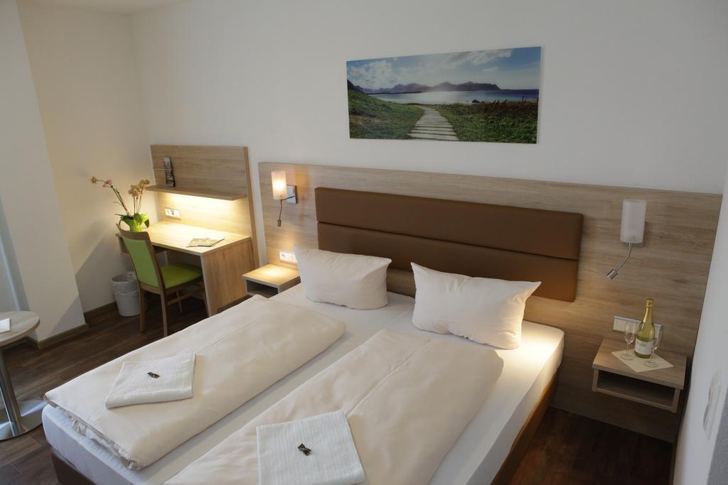Landhotel Kueffner Pfedelbach Exteriér fotografie